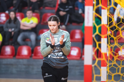 Pewna wygrana piłkarek ręcznych z Kobierzyc