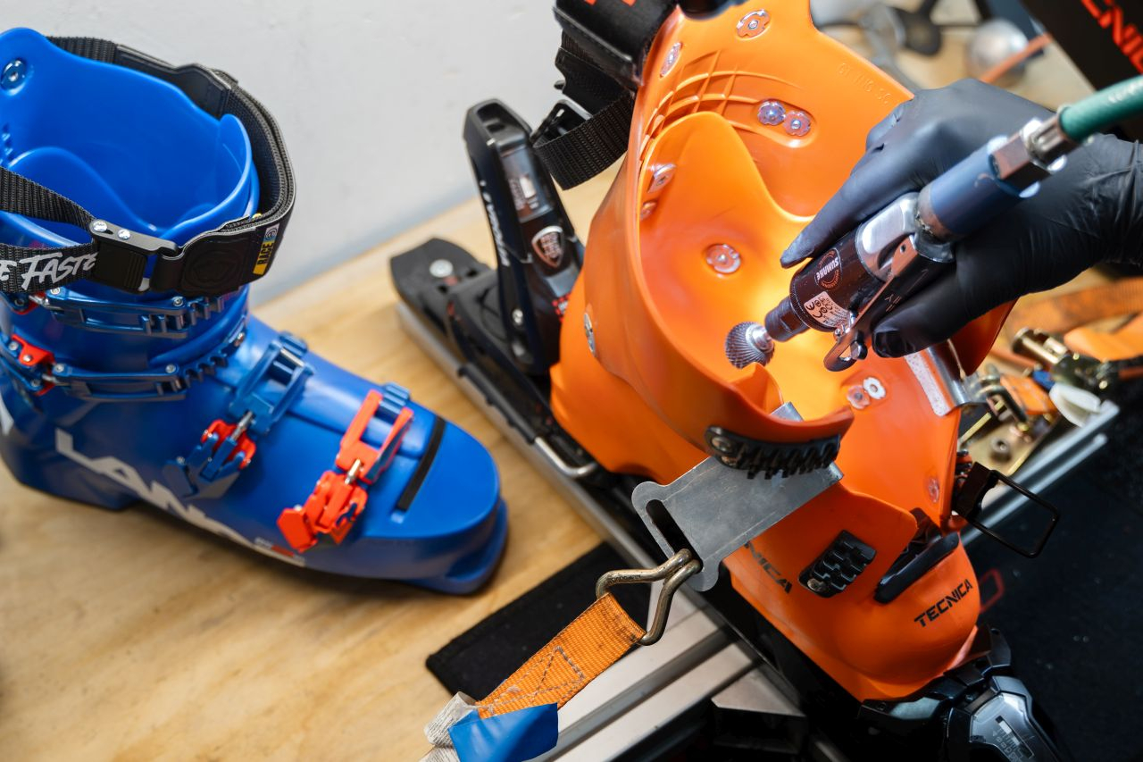 Bootfitting - Frezowanie Buta Narciarskiego w Skiland