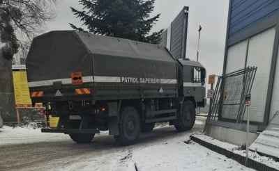 4 niewybuchy znaleziono na terenie wrocławskiego lotniska! Na miejscu byli saperzy