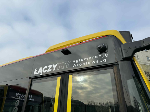 11 nowych autobusów we flocie aglomeracji wrocławskiej. Linia 930 połączy trzy samorządy - 0