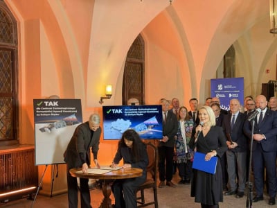 Chcą kosmicznego centrum we Wrocławiu. Podpisano list poparcia skierowany do premiera i ESA