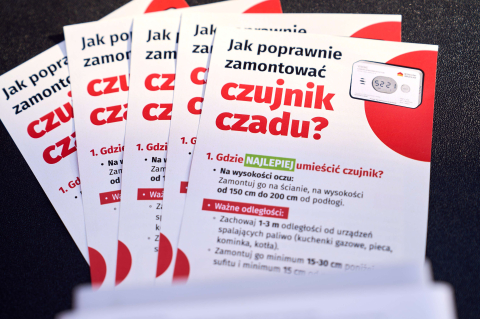 "Mała rzecz, ale ratuje życie". 700 czujek tlenku węgla dla Wrocławian - kto i gdzie może je odebrać? - 3