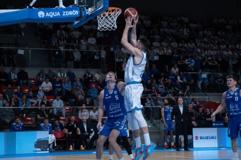 Górnik bez szans w starciu z Anwilem. Wysoka przegrana Wałbrzyszan - 3
