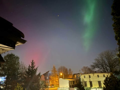 Niezwykła zorza polarna nad Dolnym Śląskiem. Mamy Wasze zdjęcia! - 5