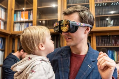 Okulary VR odwr&oacute;cą uwagę dzieci od zastrzyku czy badania. Nowość we wrocławskiej klinice