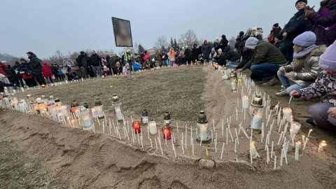 Miesiąc po śmierci 11-letniej Danusi. Marsz Ciszy w Jeleniej Górze - 12
