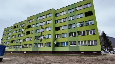 Są pierwsze środki na odbudowę "zielonych blok&oacute;w" w Stroniu Śląskim. Nadal jednak dużo brakuje
