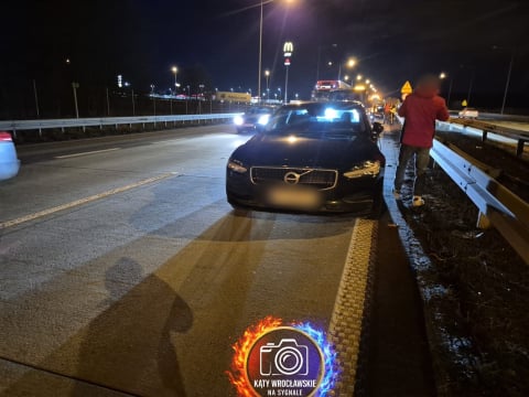 Ogromny korek na autostradzie A4. Zderzyły się trzy samochody osobowe [ZDJĘCIA] - 5
