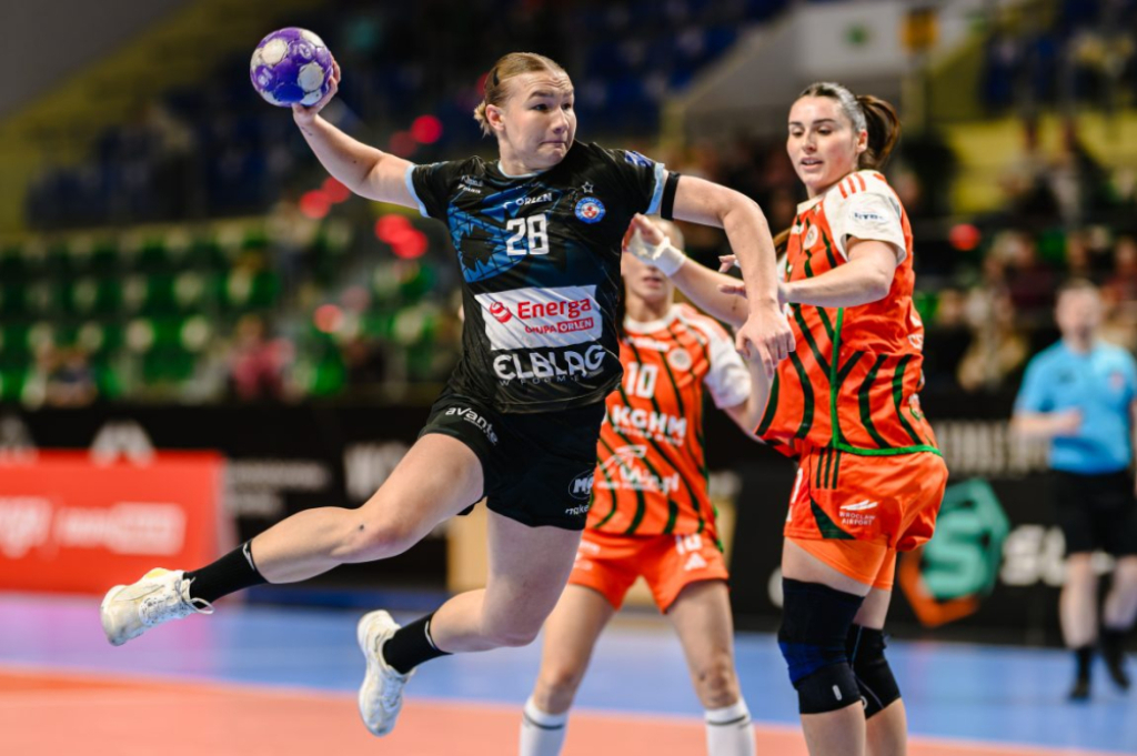 Zagłębie znów zwycięskie w Superlidze. Miedziowe wygrały w Elblągu - Piłkarki ręczne Zagłębia wygrały w Elblągu.
