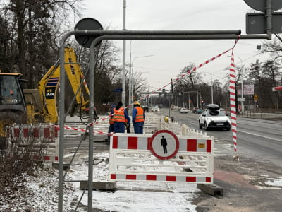 Awaria wodociągu na Grabiszyńskiej. Jezdnia była pod wodą