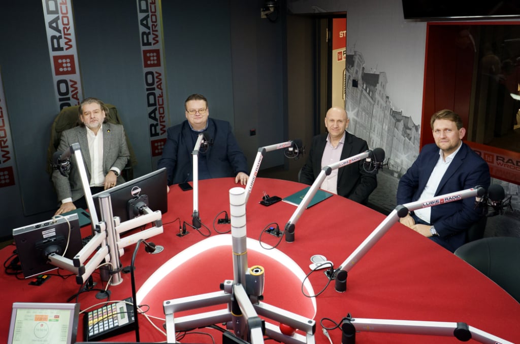 Różne punkty słyszenia: Wrocław i jego „narośle”. Debata o zmianie granic - Miasto i jego peryferie: wątpliwości administracyjne