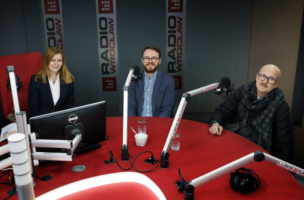 Różne Punkty Słyszenia: Niewykorzystana przestrzeń Wrocławia. Jaka będzie przyszłość placu Społecznego - Piątkowa audycja w Radiu Wrocław