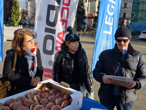 Pączek z prezydentem w Radiu Wrocław. Świętujemy tłusty czwartek w Jeleniej Górze, Legnicy, Wałbrzychu - 2
