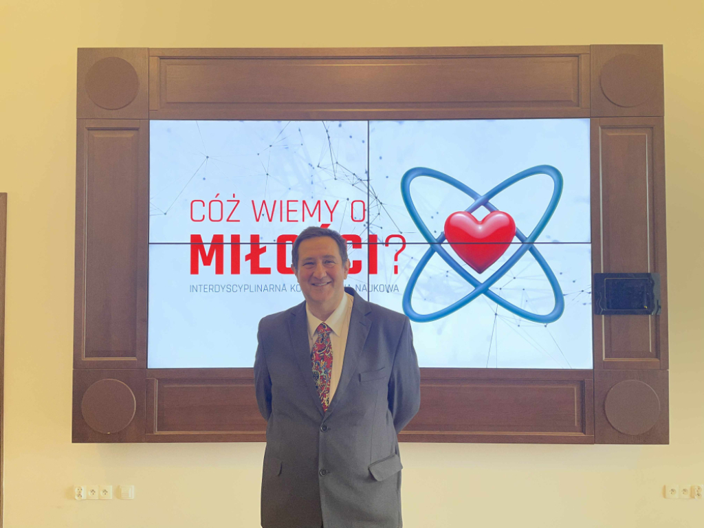 Miłość to nie tylko emocje. Coraz częściej zajmują się nią naukowcy z różnych dziedzin - Miłość to nie tylko emocje. Na zdjęciu dr Michał Wróbel.