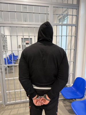 Mieszkańcy Karwian zatrzymali podejrzanych. Jest areszt dla dwóch złodziei - 1