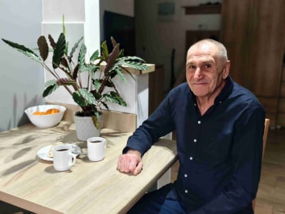 Pan Staszek przez 20 lat mieszkał na ulicach. Czy "nowe" jest możliwe? [REPORTAŻ]