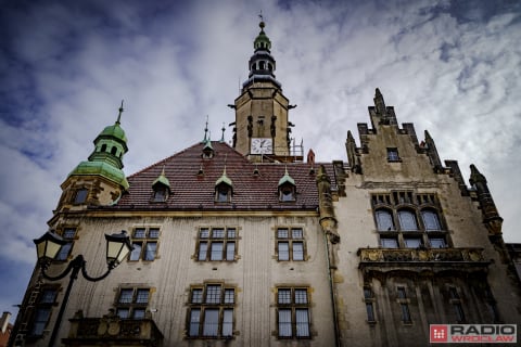Jaworski magistrat jak z "Opowieści z Narnii" - tutaj szafa prowadzi na wieżę! Remont odkryje kolejne sekrety? - 5