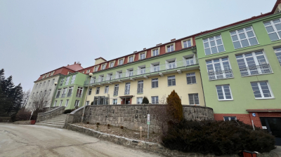 Po rozbudowie pomieści dwa razy więcej pacjent&oacute;w. Chodzi o szpital rehabilitacyjny w Janowicach Wielkich