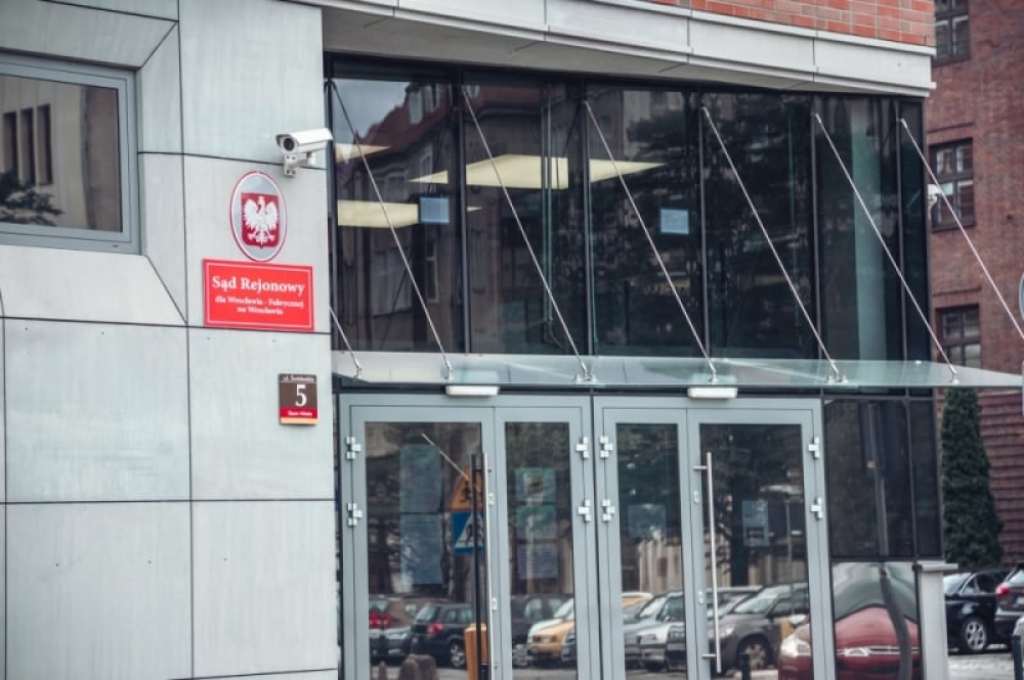 Areszt dla podejrzanego o ciężkie pobicie ciężarnej we Wrocławiu. Mężczyzna używał młotka - Brutalna napaść na kobietę w 7. miesiącu ciąży. Jest decyzja sądu