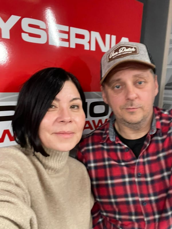 Chwalimy Swoje: Grzegorz Wiszniowski o ręcznie robionych piórach - Chwalimy swoje