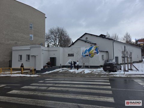 Wałbrzyscy uczniowie mają nową salę gimnastyczną. "Jest ślicznie" - 3