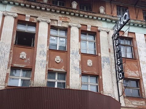 Bez projekcji przez 19 lat. Kino "Ognisko" w Legnicy zmieni funkcję - 4