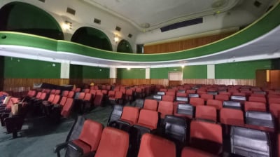 Bez projekcji przez 19 lat. Kino "Ognisko" w Legnicy zmieni funkcję