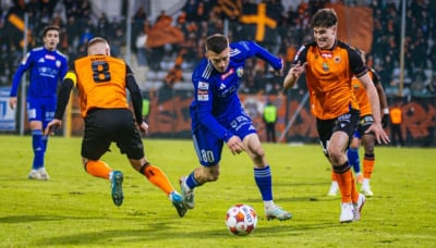 Chrobry Głog&oacute;w wygrał dolnośląskie derby w Legnicy