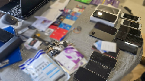 Wyłudzi i "wyprali" prawie 20 milionów złotych. Fałszywe "call center" rozbite przez służby - 3