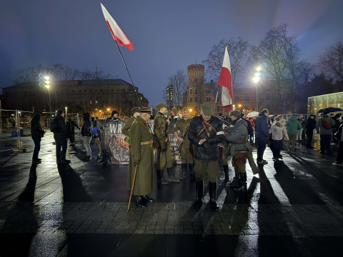 Ulicami Wrocławia przeszedł marsz upamiętniający Żołnierzy Wyklętych [ZDJĘCIA] - 3