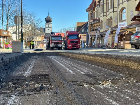 Ruszył remont deptaka w Karpaczu. To miejsce przejdzie prawdziwą metamorfozę [ZDJĘCIA] - 0