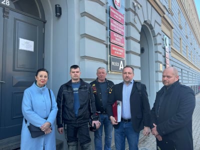 Dokumenty oficjalnie złożone. Mieszkańcy Sob&oacute;tki chcą odwołania burmistrza