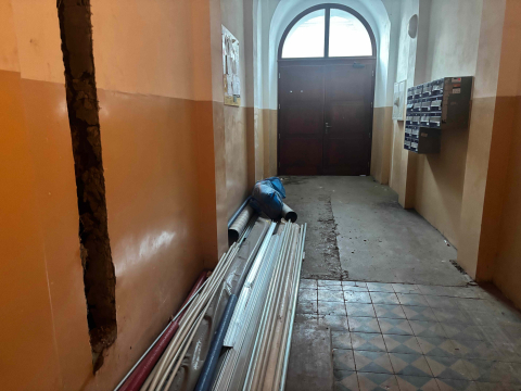 Wrocław: Od 2 miesięcy żyją bez ciepłej wody i gazu. Mieszkańcy mają dość - 7