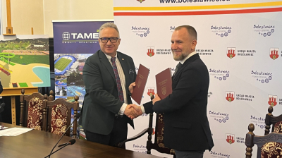 Zjeżdżalnie, boiska czy korty tenisowe. Bolesławiec rozbudowuje centrum sportu i rekreacji