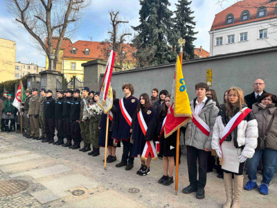 Wrocław uczcił 88. rocznicę powstania 5 Prawd Polak&oacute;w spod znaku Rodła
