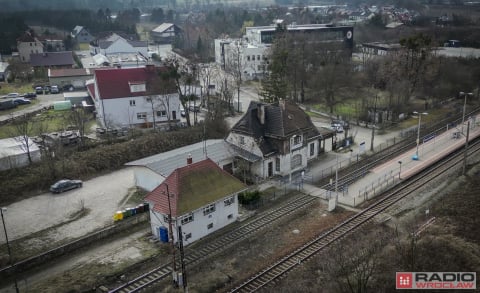 Filmowe Rudniki zyskają nowe życie. PKP wyremontuje dworzec w Czernicy - 5