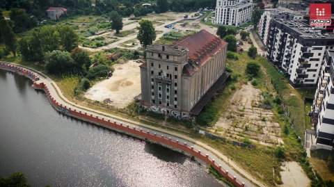 W dawnym elewatorze zbożowym powstaną mieszkania. Zobacz, jak zmieni się zabytkowy obiekt - 7
