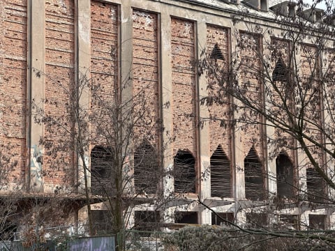 W dawnym elewatorze zbożowym powstaną mieszkania. Zobacz, jak zmieni się zabytkowy obiekt - 11