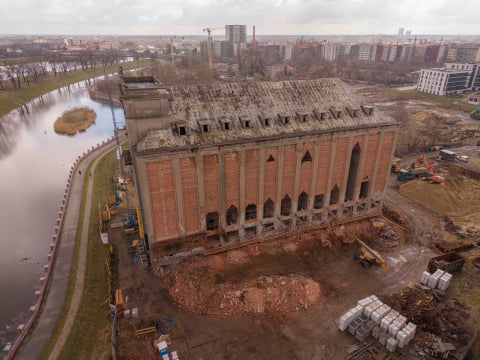 W dawnym elewatorze zbożowym powstaną mieszkania. Zobacz, jak zmieni się zabytkowy obiekt - 14
