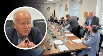 Bitwa na zaskarżenia w Radzie Powiatu Karkonoskiego. Chodzi o odwołanie radnego