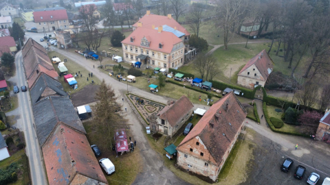 Sery, wędliny i domowe przetwory. W Dalkowie pojawili się wystawcy z całej Polski - 3