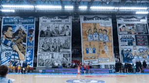 Fenomenalny powr&oacute;t G&oacute;rnika! Koszykarze z Wałbrzycha pokonali Arkę Gdynia