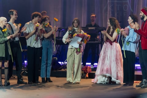  Weronika Kozakowska zdobyła nagrodę im. Moniki Jaworskiej. Znamy laureatów Przeglądu Piosenki Aktorskiej - 7