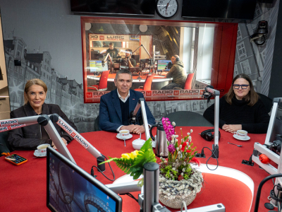 Debata parlamentarna: Iwona Krawczyk, Arkadiusz Sikora i Marta Stożek gośćmi Radia Wrocław