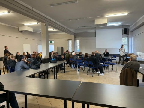 Spór o Kozanowską 69. Deweloper chce budować, mieszkańcy mówią stanowcze "nie" - 3