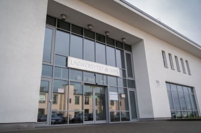 Uniwersytet SWPS dostał 2 mln kary, ale będzie odwołanie. Co z pieniędzmi student&oacute;w?