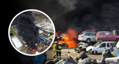 Ogromny pożar w Oławie - w akcji 15 zastęp&oacute;w straży. Dym widać z wielu kilometr&oacute;w