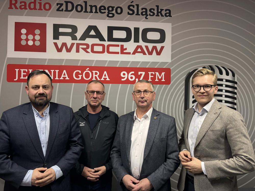 Różne Punkty Słyszenia: Co dalej z drogą z Jeleniej Góry do Zgorzelca? - "Różne Punkty Słyszenia" w Radiu Wrocław od poniedziałku do piątku o 20:05.