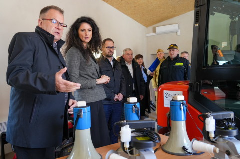 Nowy magazyn zarządzania kryzysowego na Dolnym Śląsku. Przekazano na niego prawie 1,5 miliona złotych - 1