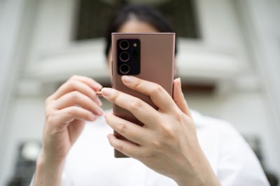 Czym r&oacute;żnią się najnowsze Samsungi Galaxy S26? Por&oacute;wnanie modeli